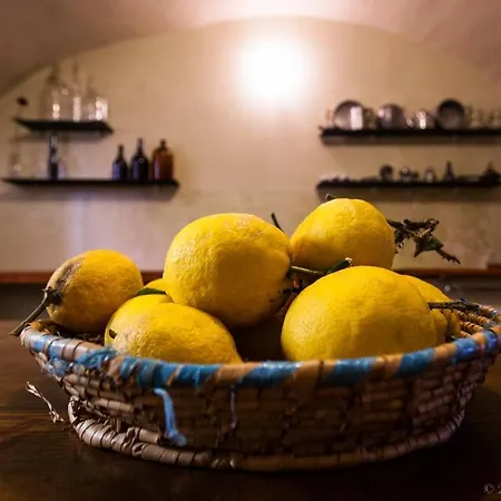 Piazza San Pantaleo 3* סורסו