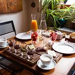 فندق مبيت وإفطار Piazza San Pantaleo 3*