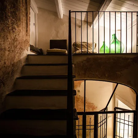 Piazza San Pantaleo Couette-café Sorso