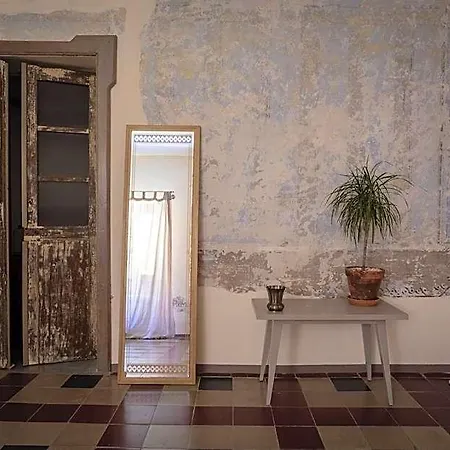 Piazza San Pantaleo Oda ve Kahvaltı 3*
